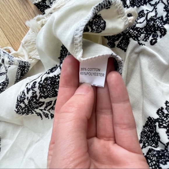 ROMWE Leaf Print Tassel Hem Kimono - Picture 9 of 12